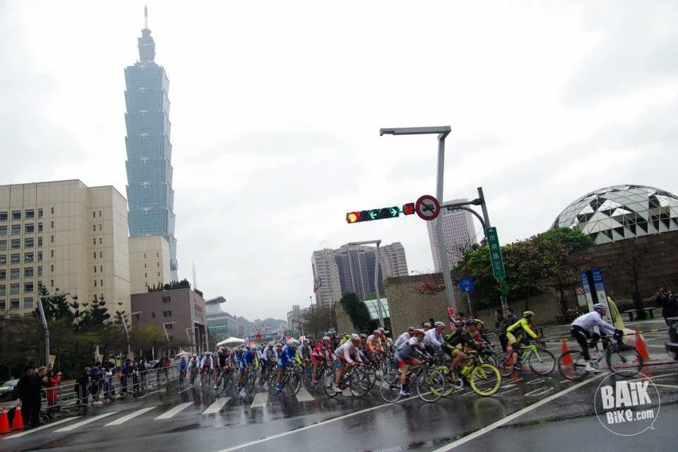 2012年 台湾で行われた自転車ツアー