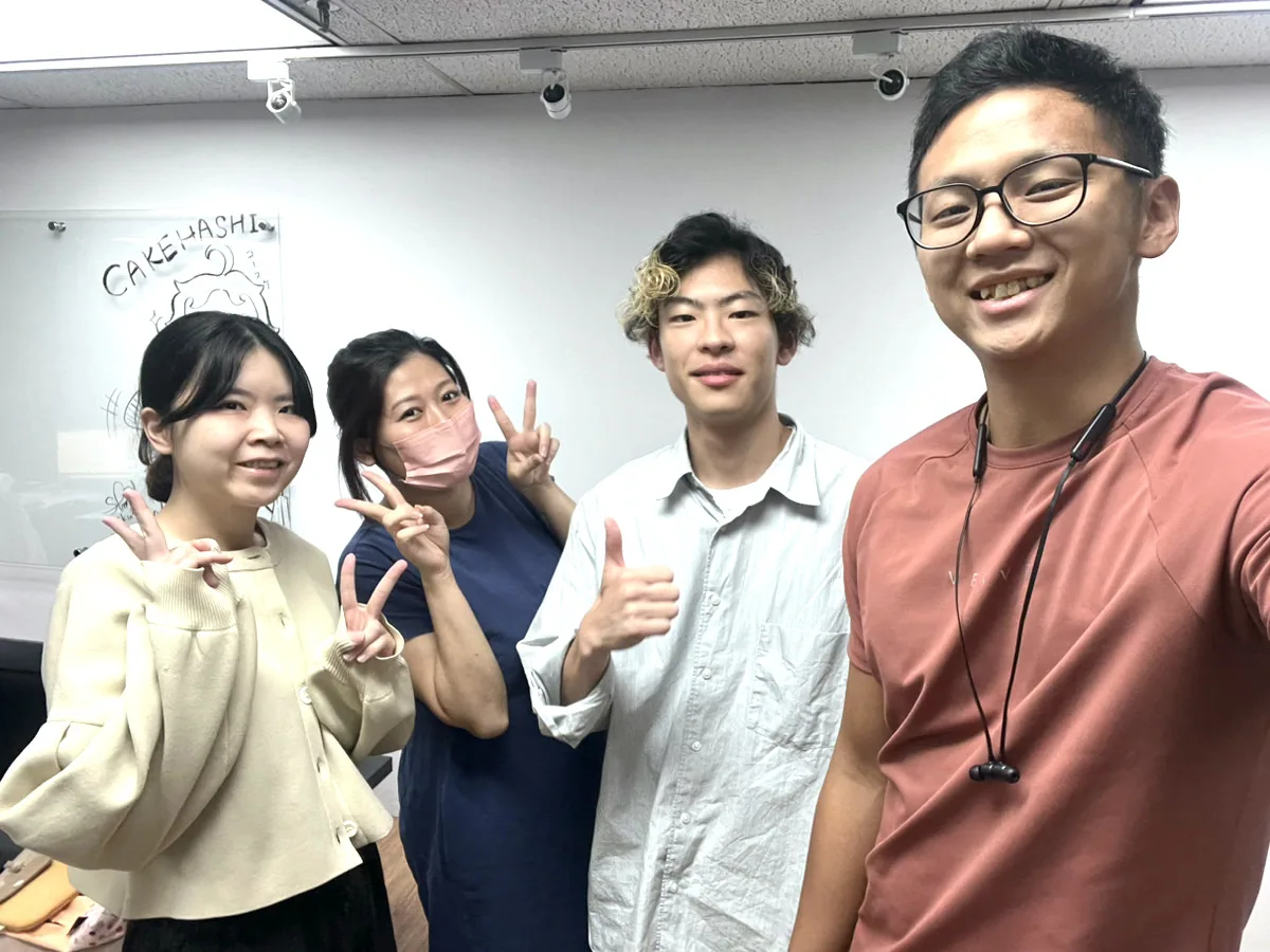 最後の出勤時にカケハシの皆さんと